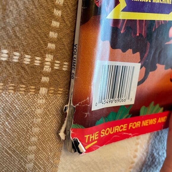 NINTENDO POWER VOLUME 66 DONKEY KONG COUNTRY - Picture 4 of 7